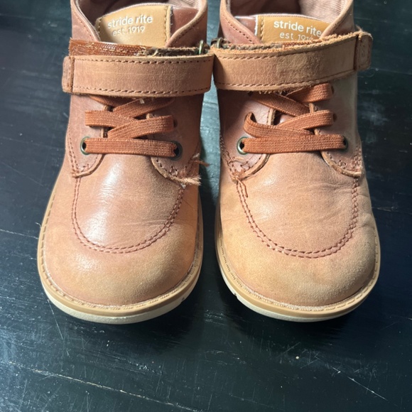 Shoes - Picture 2 of 5